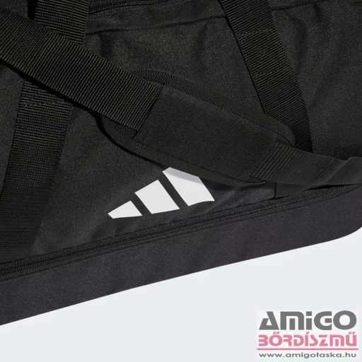 Adidas fekete / fehér textil cipőtartós sporttáska M hs9742