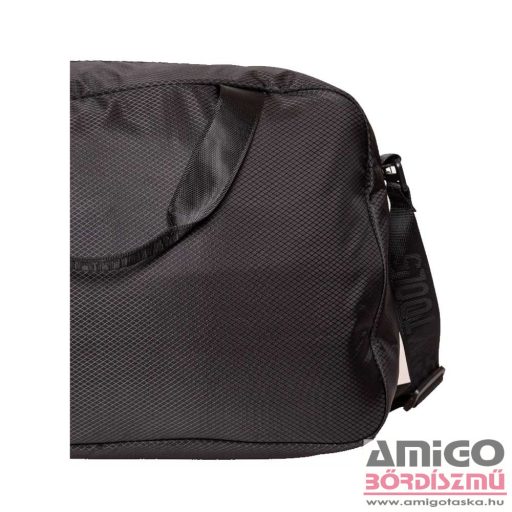 Heavy tools fekete / anyagában mintás 35 literes sporttáska efuera black