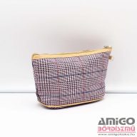 Műbőr rózsaszín / kockás neszeszer