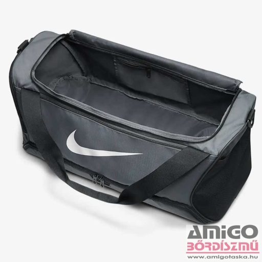 Nike fekete / szürke sporttáska 60 literes dh7710-068
