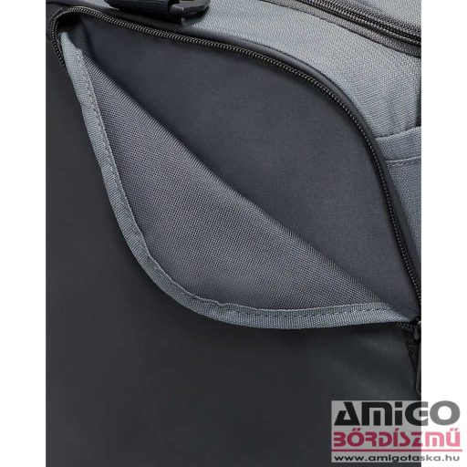 Nike fekete / szürke sporttáska 60 literes dh7710-068