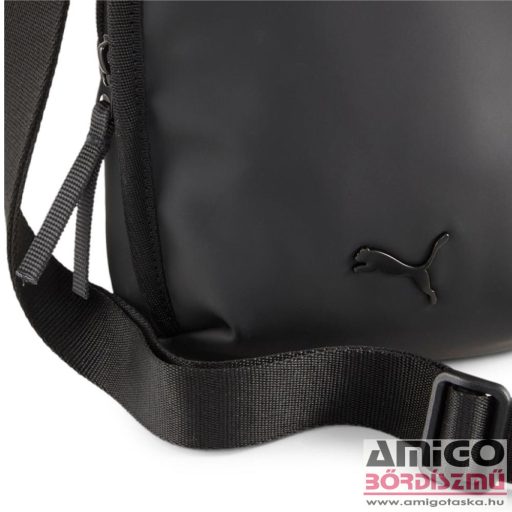 Puma fekete műbőr / textil válltáska 09066801