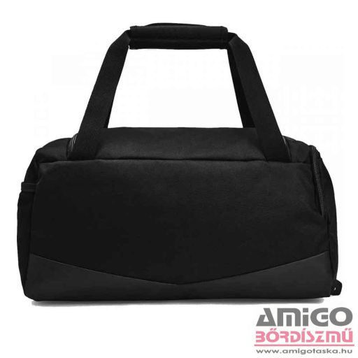 Under armour  fekete / ezüst sporttáska 23L 1369221-001