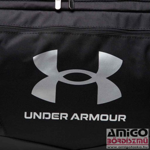 Under armour fekete / ezüst sporttáska 58L 1369223-001