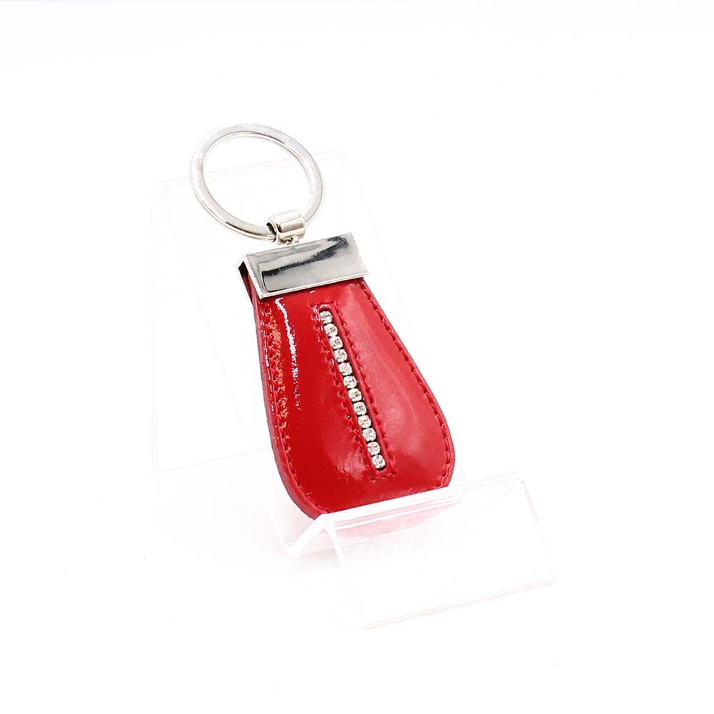Lewitzky piros lakk szögletes kellékes swarovski egysoros köves kulcstartó